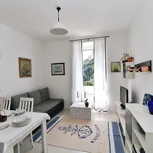 https://apartman-manuela-rijeka.primorje-gorskikotar.com